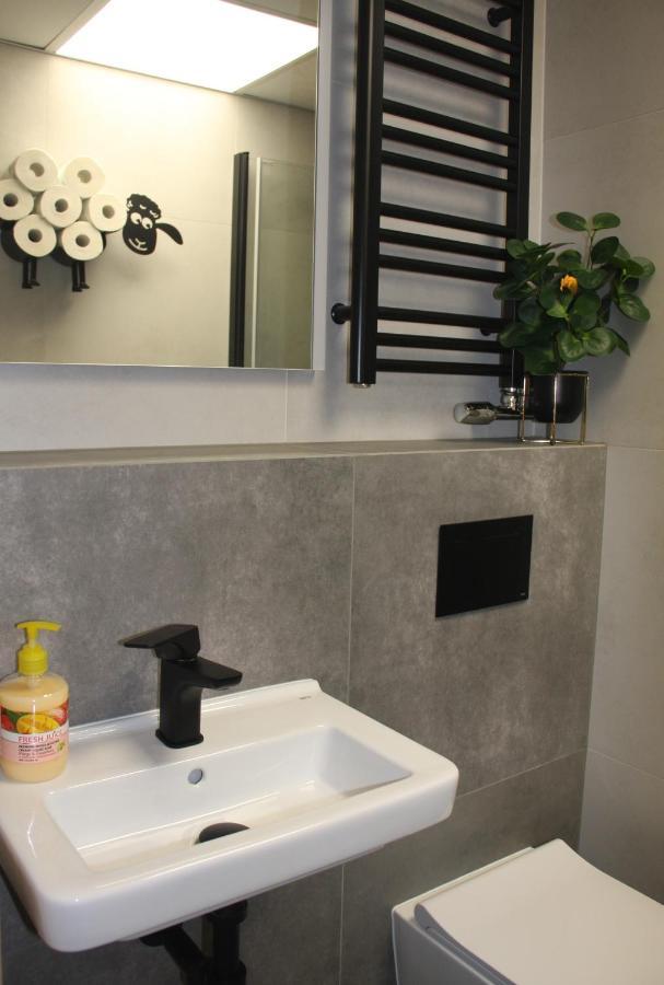 Nikoapartments - Miniapartment 2+2 Krakow Dış mekan fotoğraf